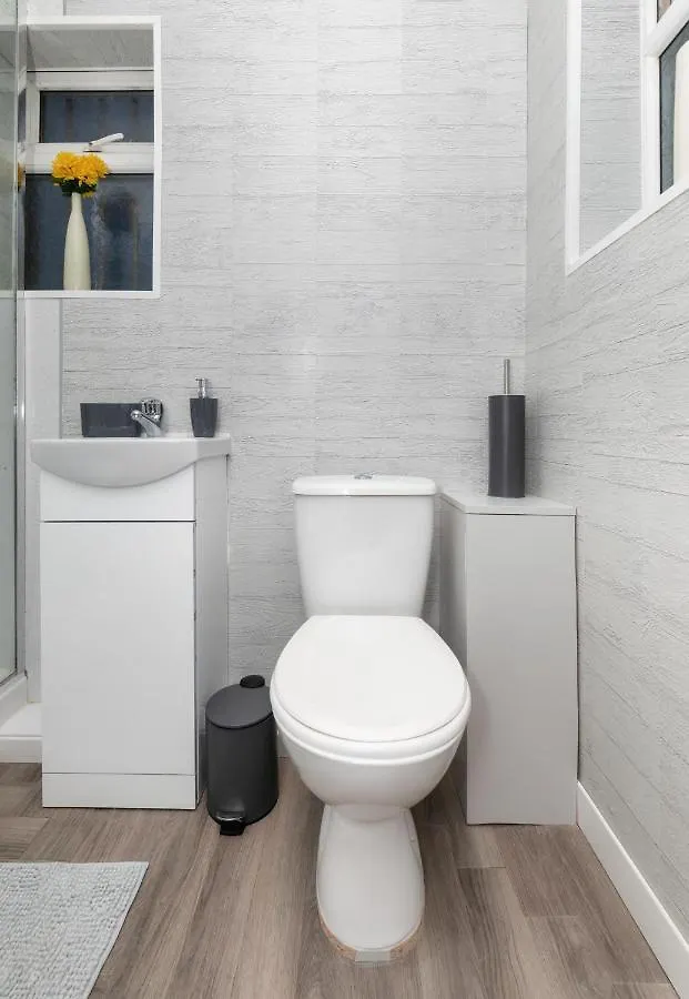 Central Roof Terrace Apartment Stockton-on-Tees 0*,