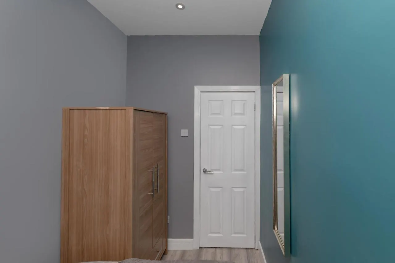 Central Roof Terrace Apartment Stockton-on-Tees