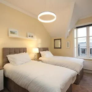 Luxury Grade 2 Listed, 2 Bedroom In The Centre Of , Chester United Kingdom